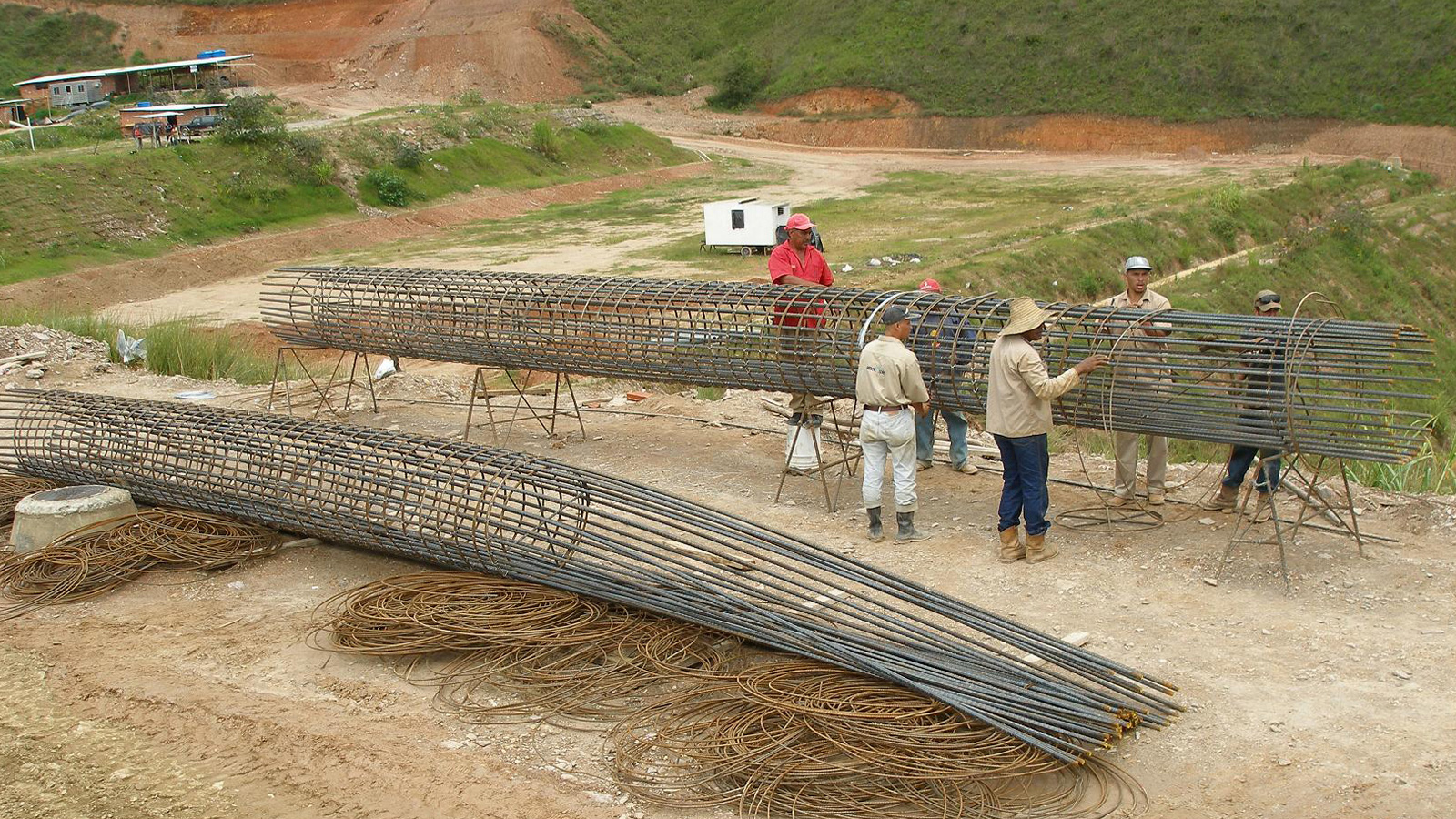PILOTES Y MICROPILOTES PILOTES Y MICROPILOTES